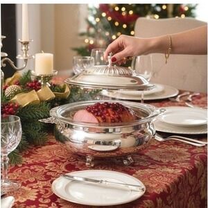 Lehman Brothers Silver Plated Round Footed Casserole Dish Pyrex Insert 1.5 Qt
